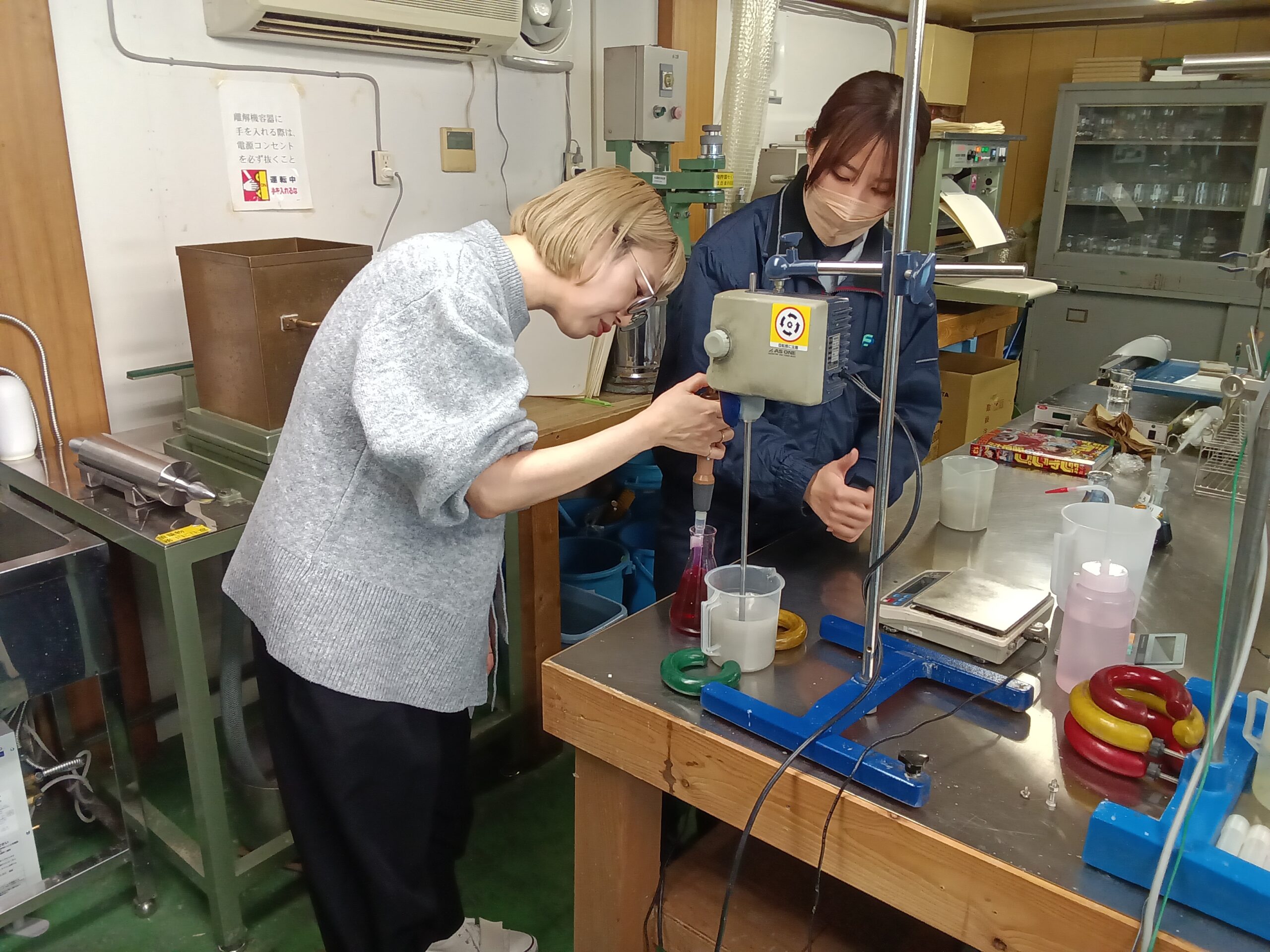 イラストレーターの若杉美保子さんが来社されました✨